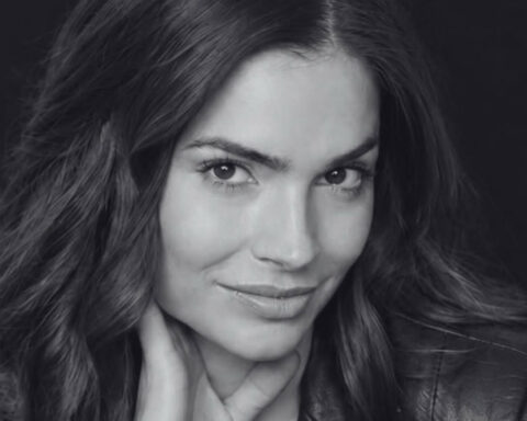 Black-and-white portrait of Serbian actress Marija Karan, host of the Serbian Philanthropic Gala 2026.
