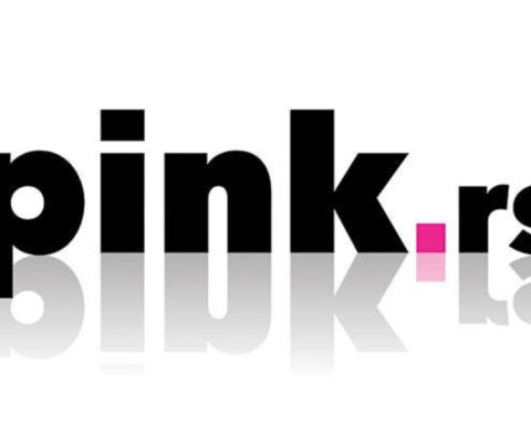 Pink.rs logo featuring black lettering, a pink square and a reflection effect on a white background.