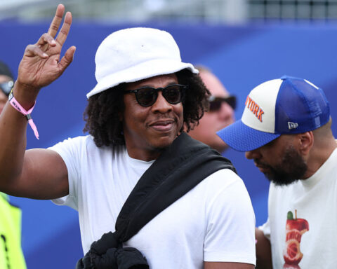 Jay-Z wearing a white hat and sunglasses ahead of the FIFA World Cup match between Côte d’Ivoire and Ecuador in Philadelphia.