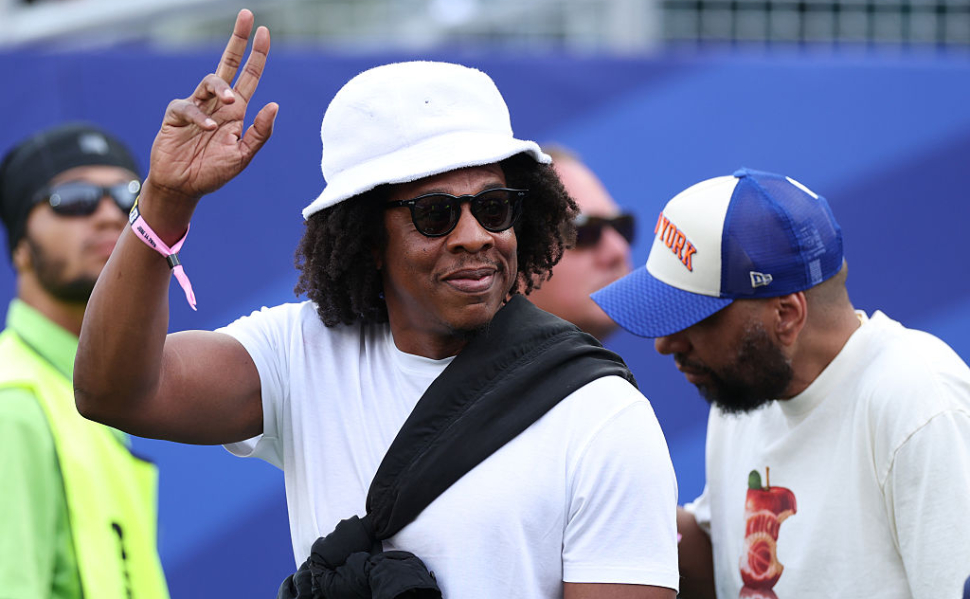Jay-Z wearing a white hat and sunglasses ahead of the FIFA World Cup match between Côte d’Ivoire and Ecuador in Philadelphia.